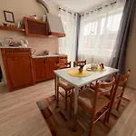 Apartment Villa Apartments *