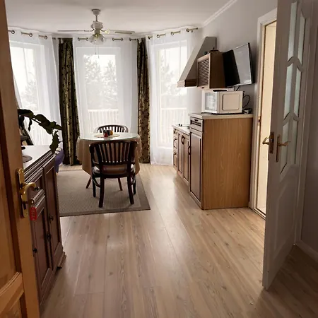 Villa Apartments Apartman