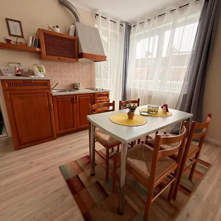 Daire Villa Apartments *