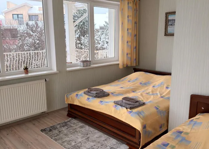 公寓 Villa Apartments *